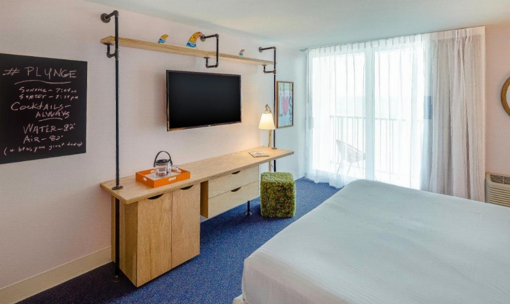 Plunge Beach Hotel Image 13