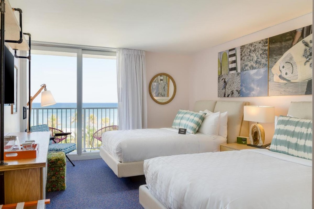 Plunge Beach Hotel Image 24