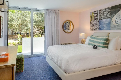 Plunge Beach Hotel image 31