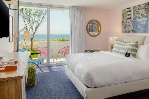 Plunge Beach Hotel image 33