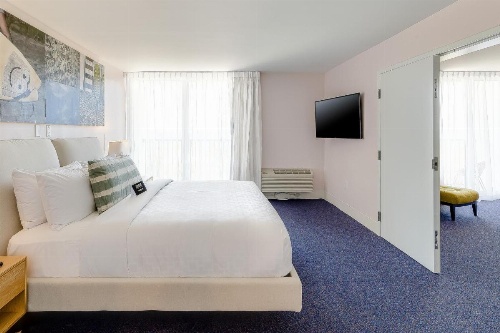 Plunge Beach Hotel image 34