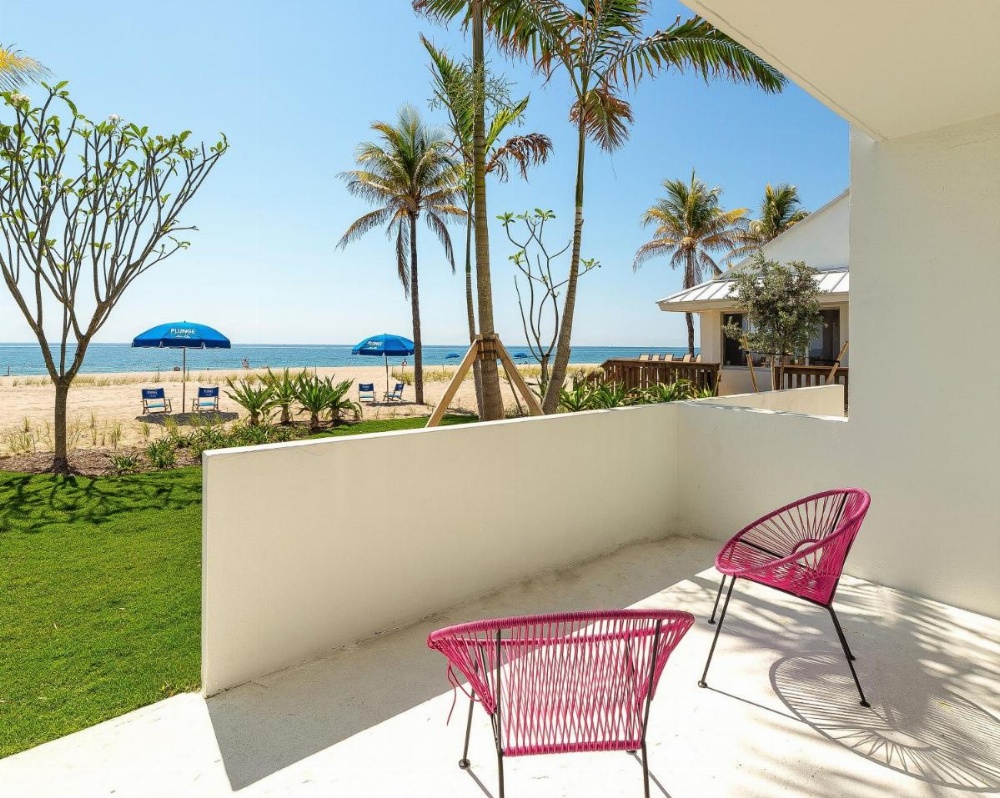 Plunge Beach Hotel Image 42